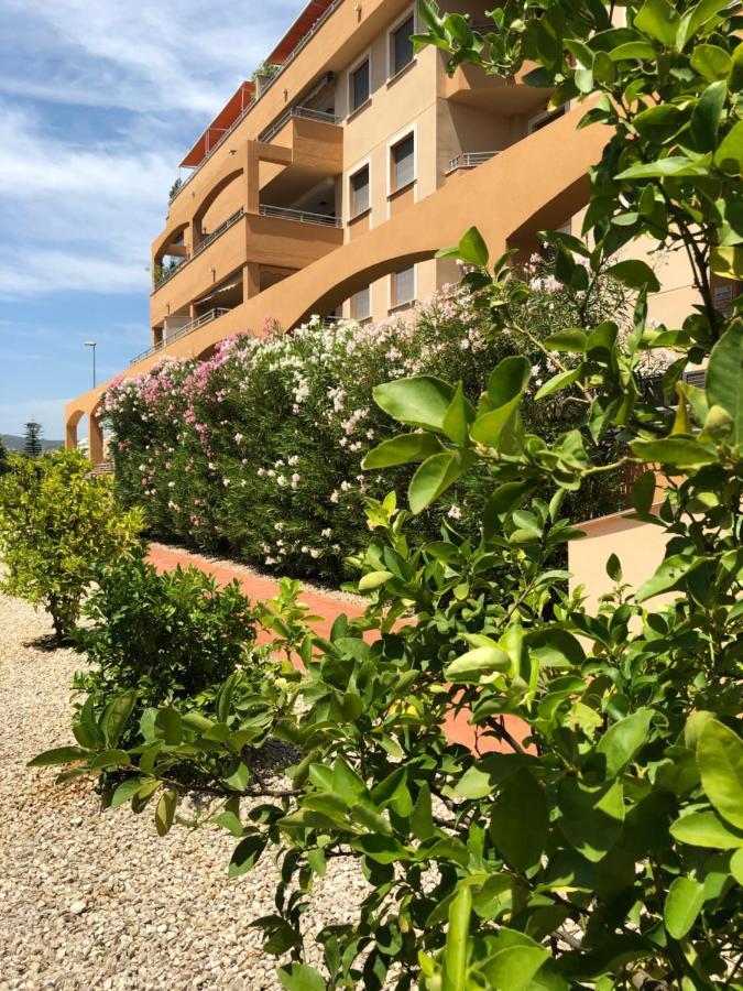 Denia Deluxe Beach & City ภายนอก รูปภาพ