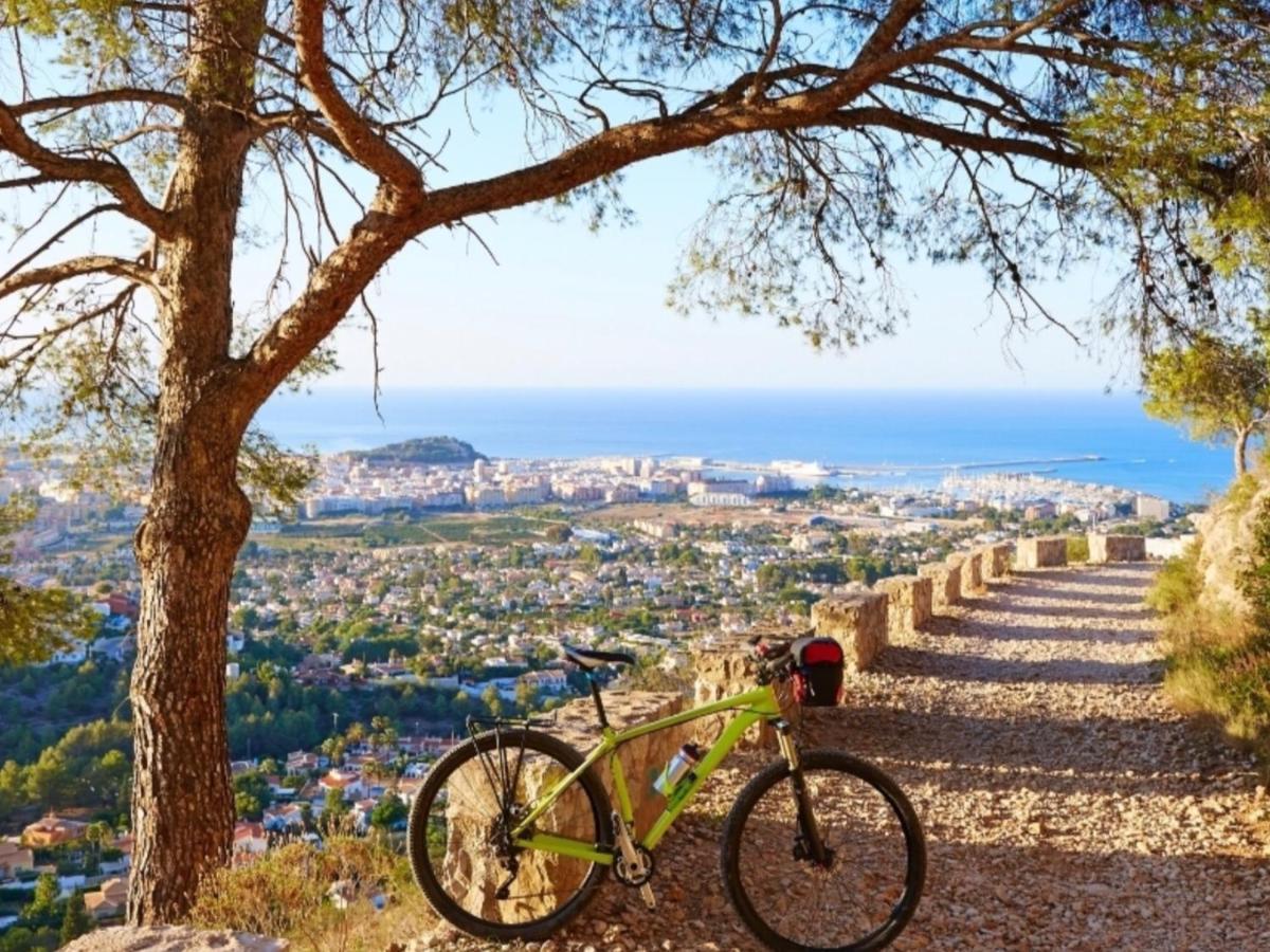 Denia Deluxe Beach & City ภายนอก รูปภาพ