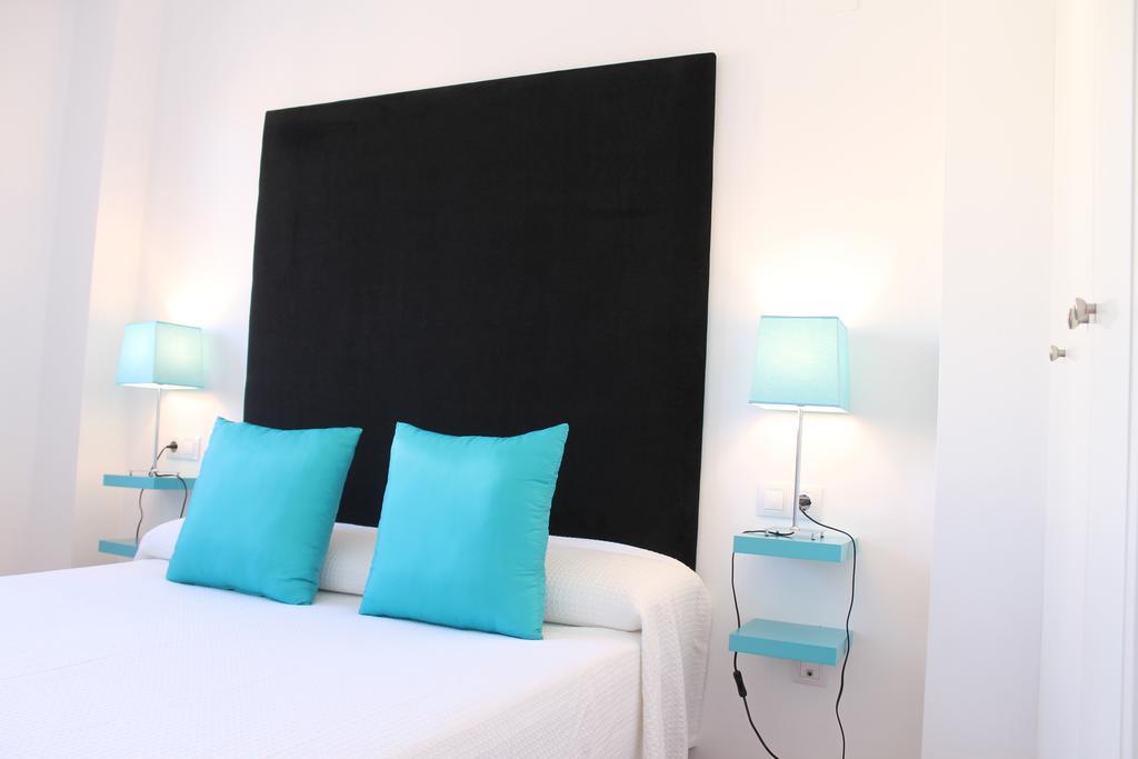 Denia Deluxe Beach & City ภายนอก รูปภาพ
